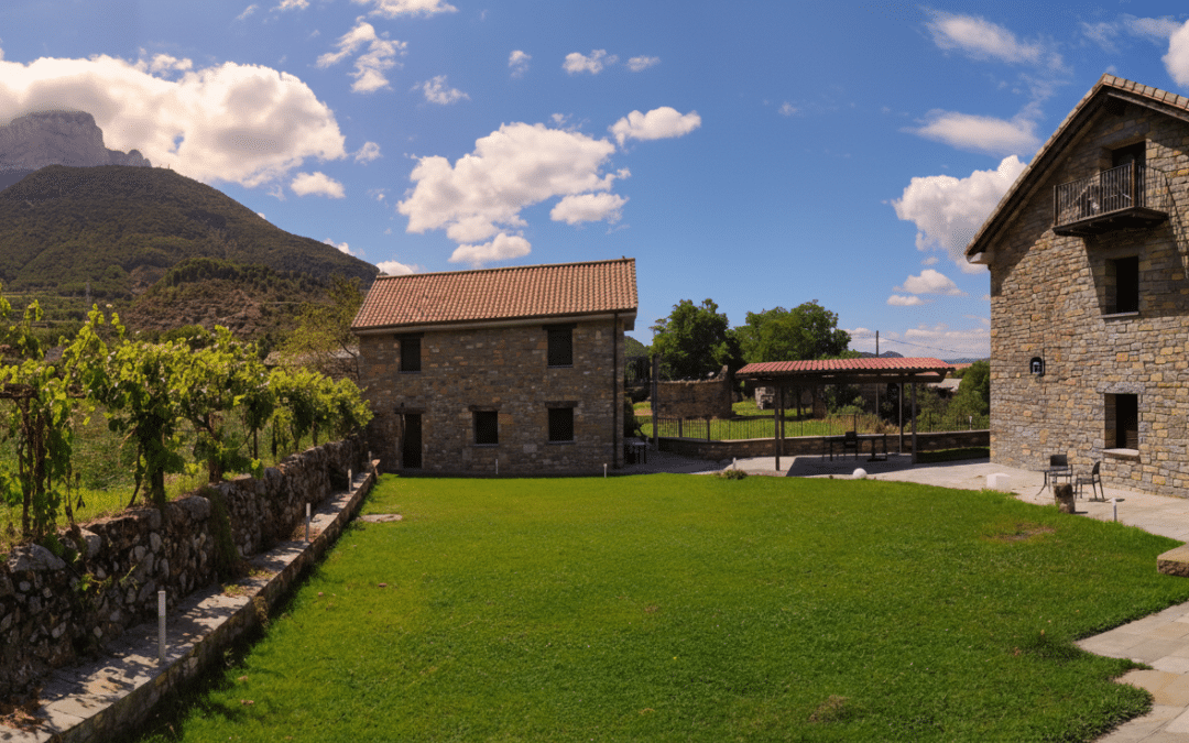 Apartamentos Ordesa Garden